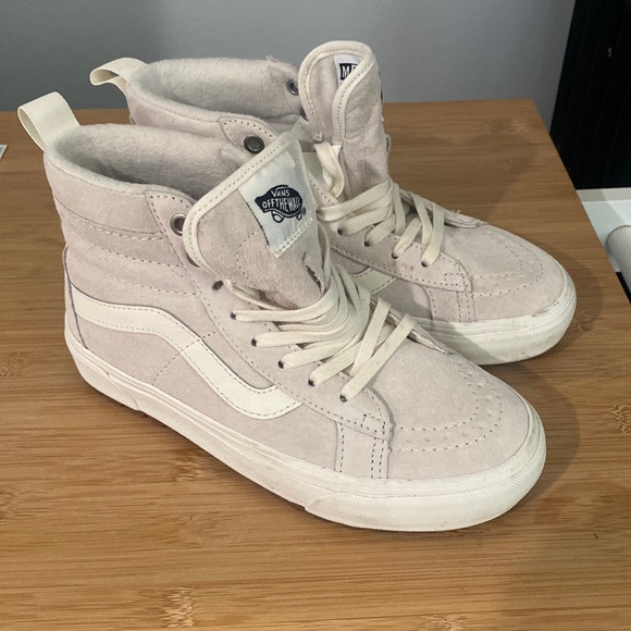 Vans High Top MTE shoe- size 6 - Picture 1 of 4
